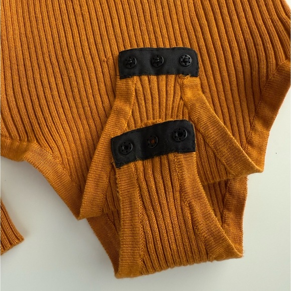 NWOT Fashion Nova Hazel Ribbed Mustard Bodysuit - Size XS - Picture 7 of 10